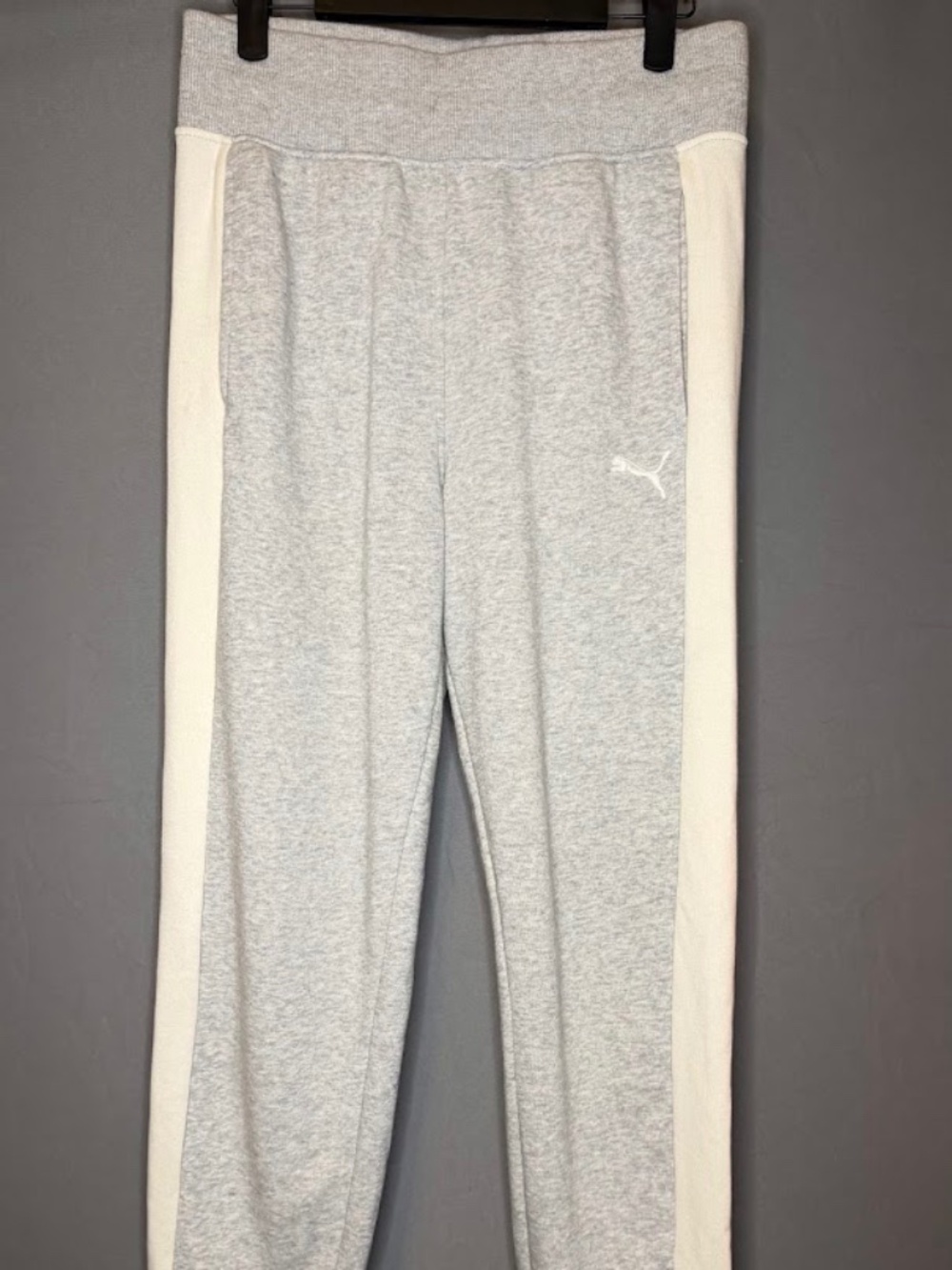 PUMA Gray Jogger Sweatpants Women’s Small